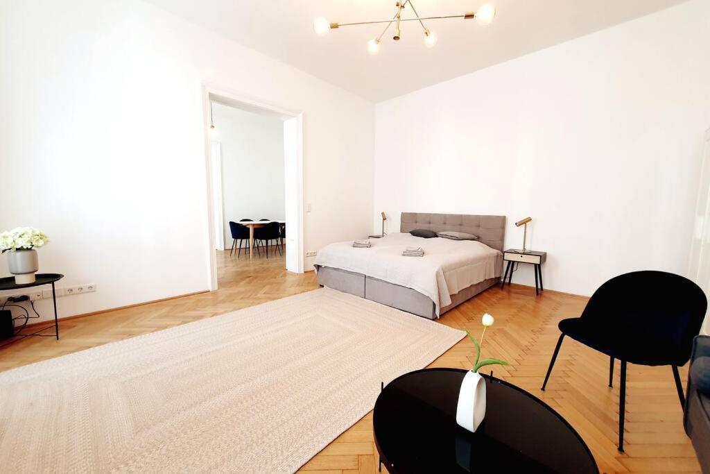 Savoir Vivre Apartments Rosinagasse Vienna Exterior photo