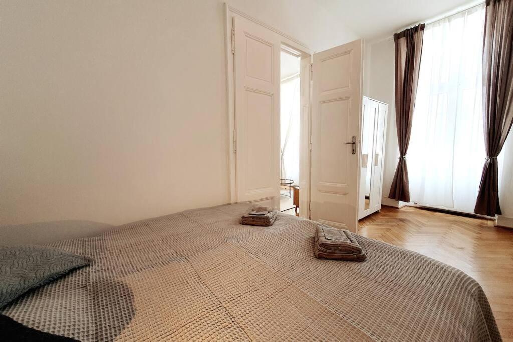 Savoir Vivre Apartments Rosinagasse Vienna Exterior photo